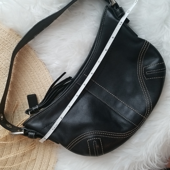 DONATE: COACH PURSE BLACK; Vintage - Picture 2 of 8